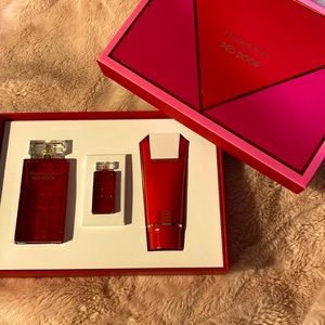 Elizabeth Arden -Red Door Perfume set